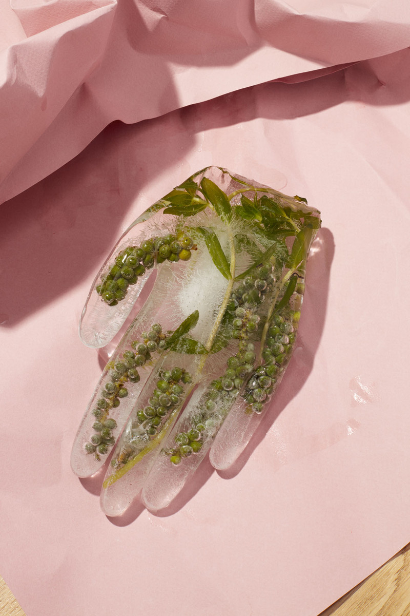 Profane n°6 - © Monsieur l’Agent