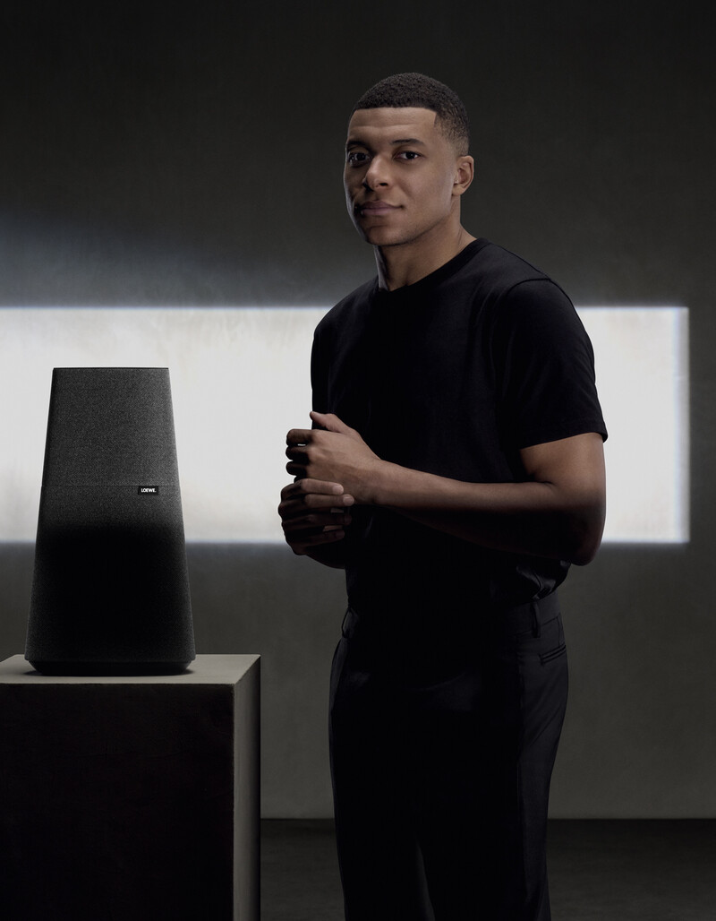 Lukas Korschan (Loewe x Mbappe) © Monsieur l’Agent